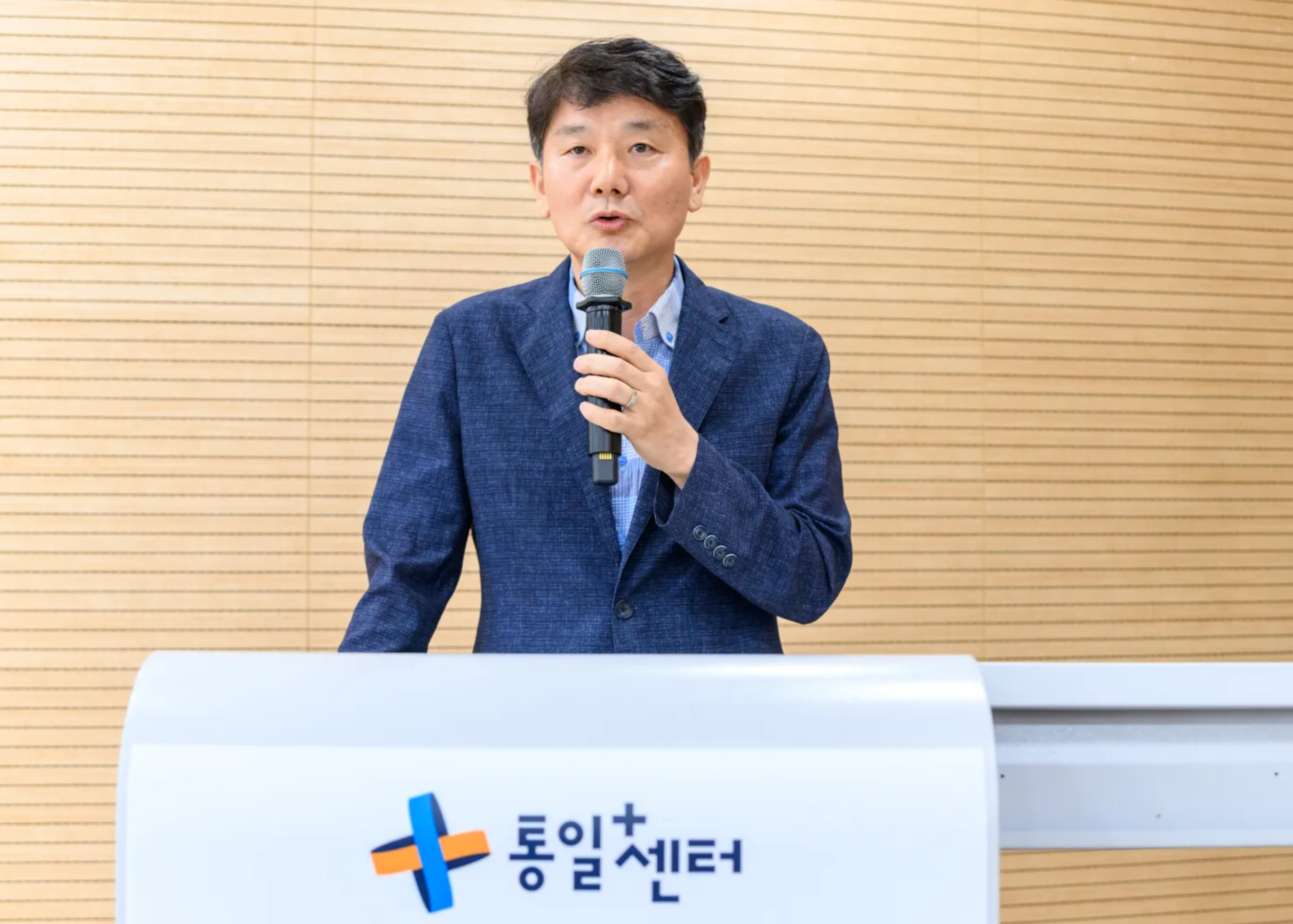 호남권 통일플러스센터 국민과 함께 통일에 대해 토론하기 이미지 - 06