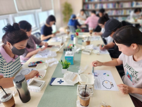 [후기] 남북공방 통일솜씨+ 원데이클래스 - 8월 : 해수욕장 캔들 만들기 사진11