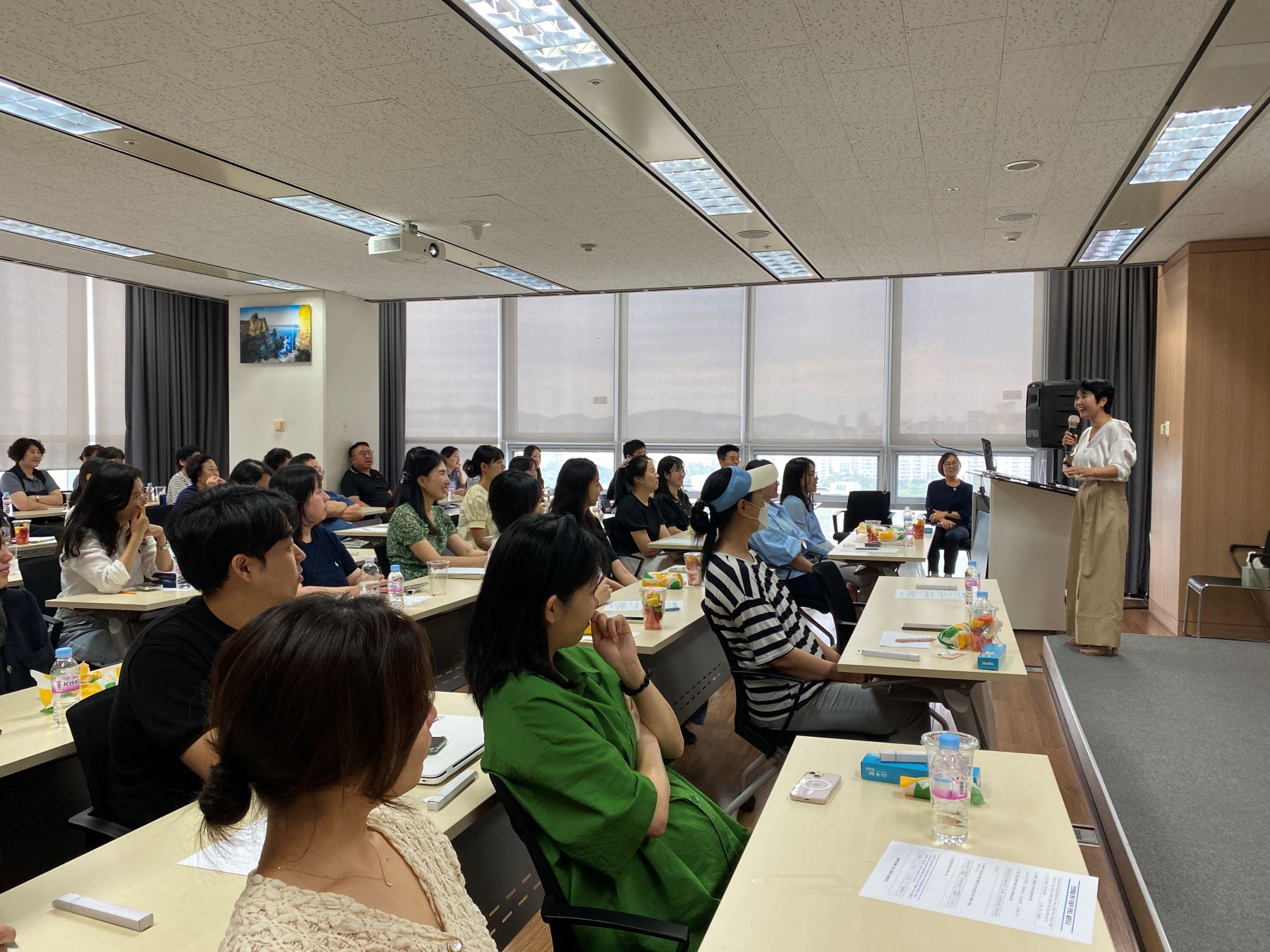 북한이탈주민의날 기념 인천통일플러스센터 명사초청특강 : 인생을 바꾼 나의 선택
