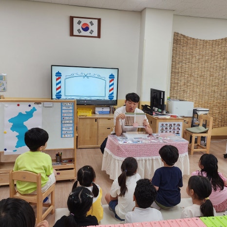 2025년 유치원 대상 찾아가는 통일문화 체험 ‘통통통, 통일아 놀자’ - 인천시 연수구 미송초 병설유치원 사진5