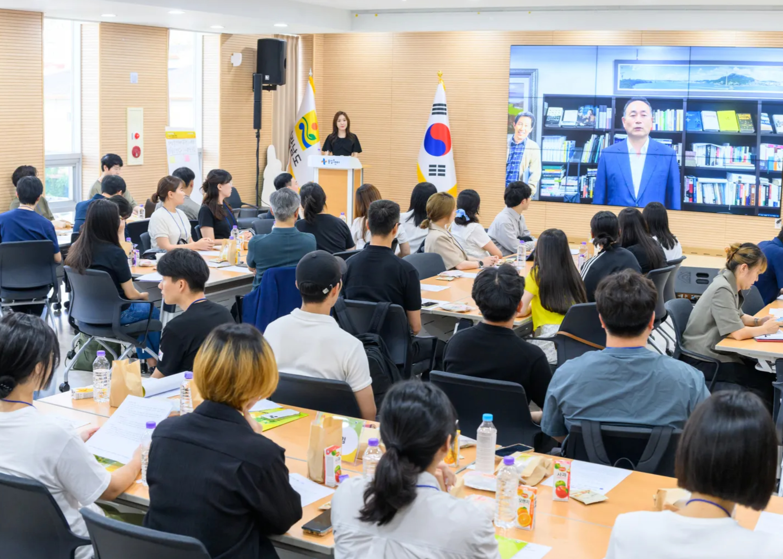 호남권 통일플러스센터 국민과 함께 통일에 대해 토론하기 이미지 - 07