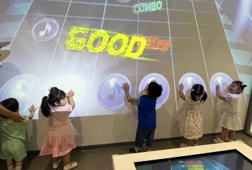 포미노랑